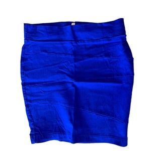 Charlotte Russe. Med. Blue mini skirt